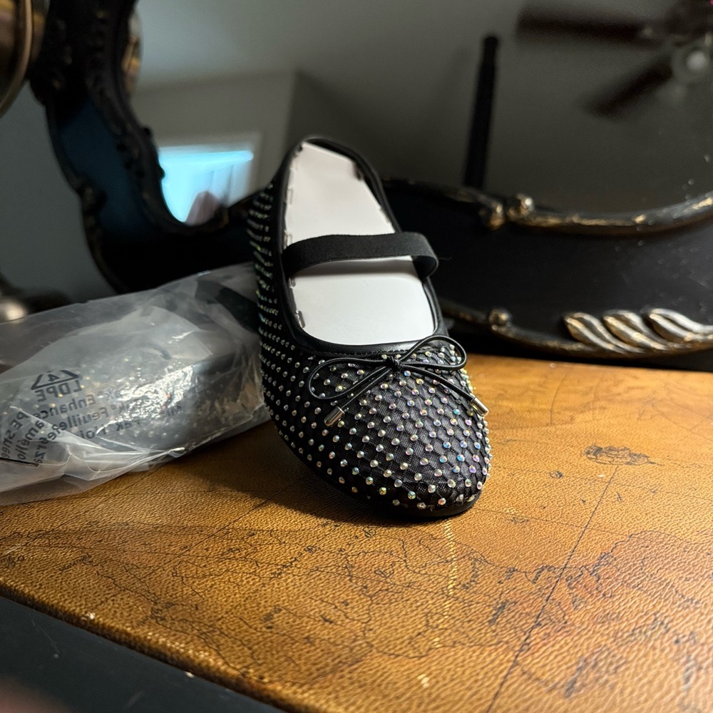 MIA Black Mesh Ballet Flats